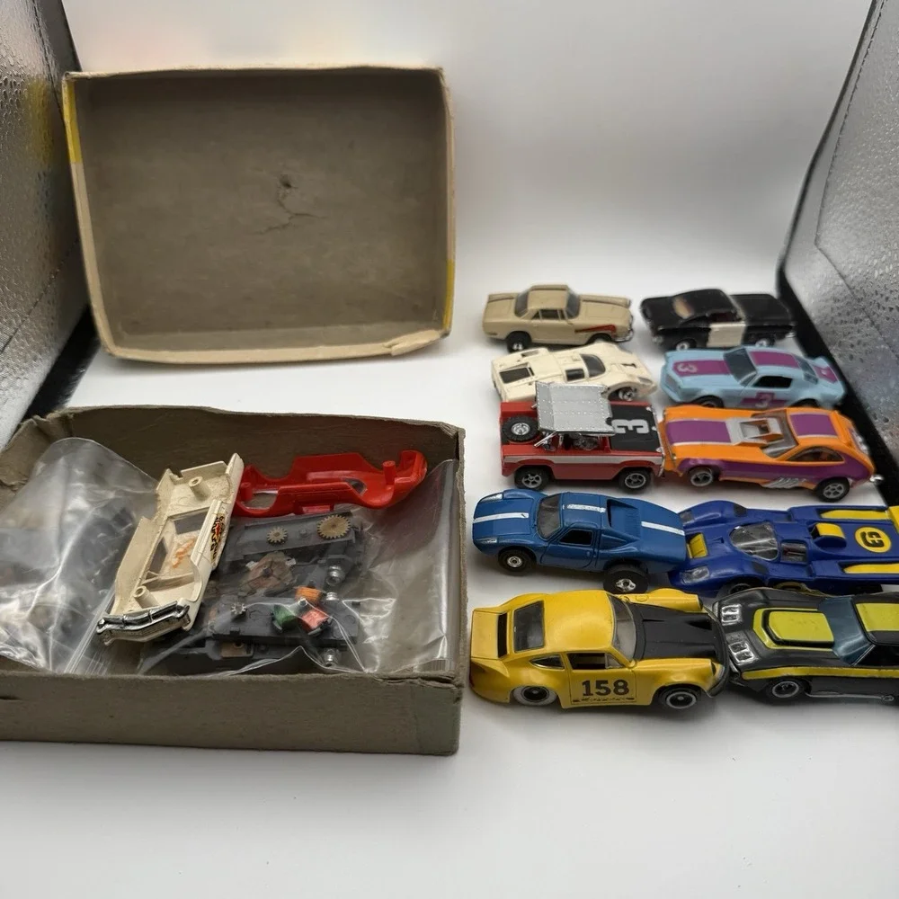 10pc+  Lot Vintage Aurora Slot Cars T-Jet Thunderjet 500 Corvette Porsche Bronco